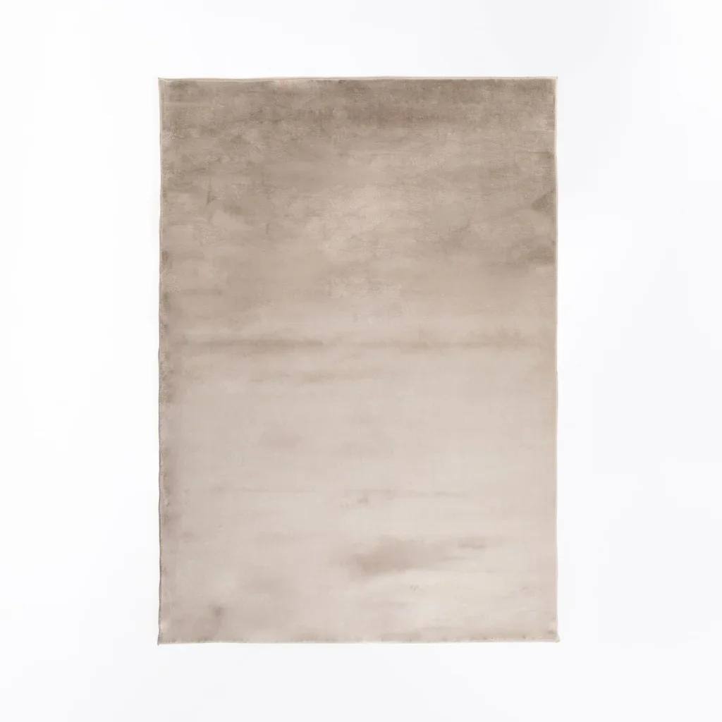 ARIEL FAUX FUR RUG - Image 4