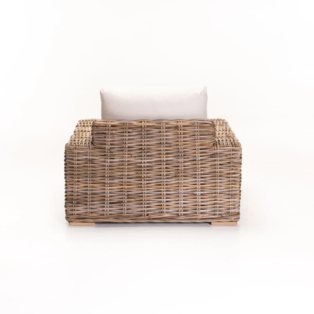 MEDAN KUBU ARMCHAIR - Image 4