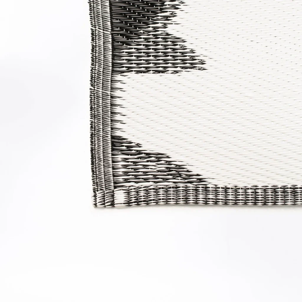 MENO M5 INDOOR/OUTDOOR RUG - Image 3